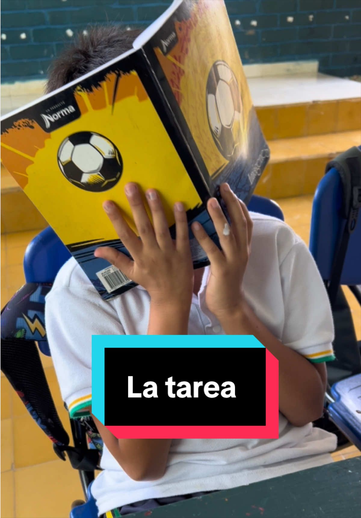 @Escuela aprendo y me divierto