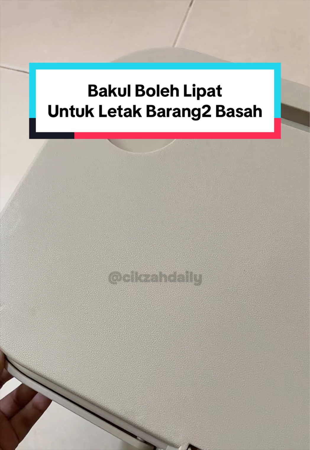 @CikZahDaily