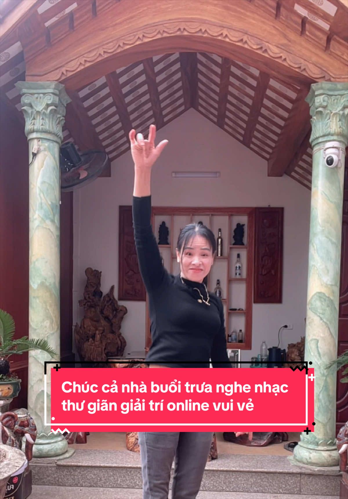 @Lan hoa vui vẻ