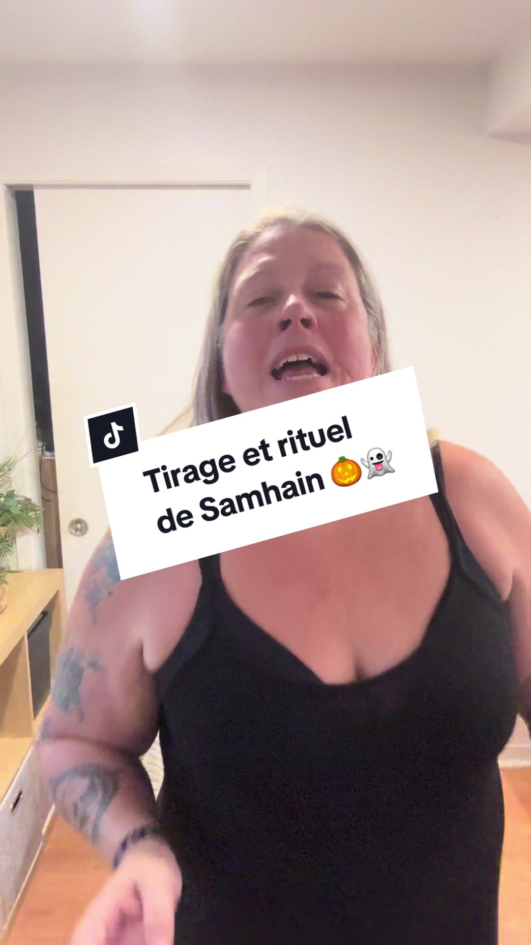 @Annie Moon sorci&egrave;re guidante