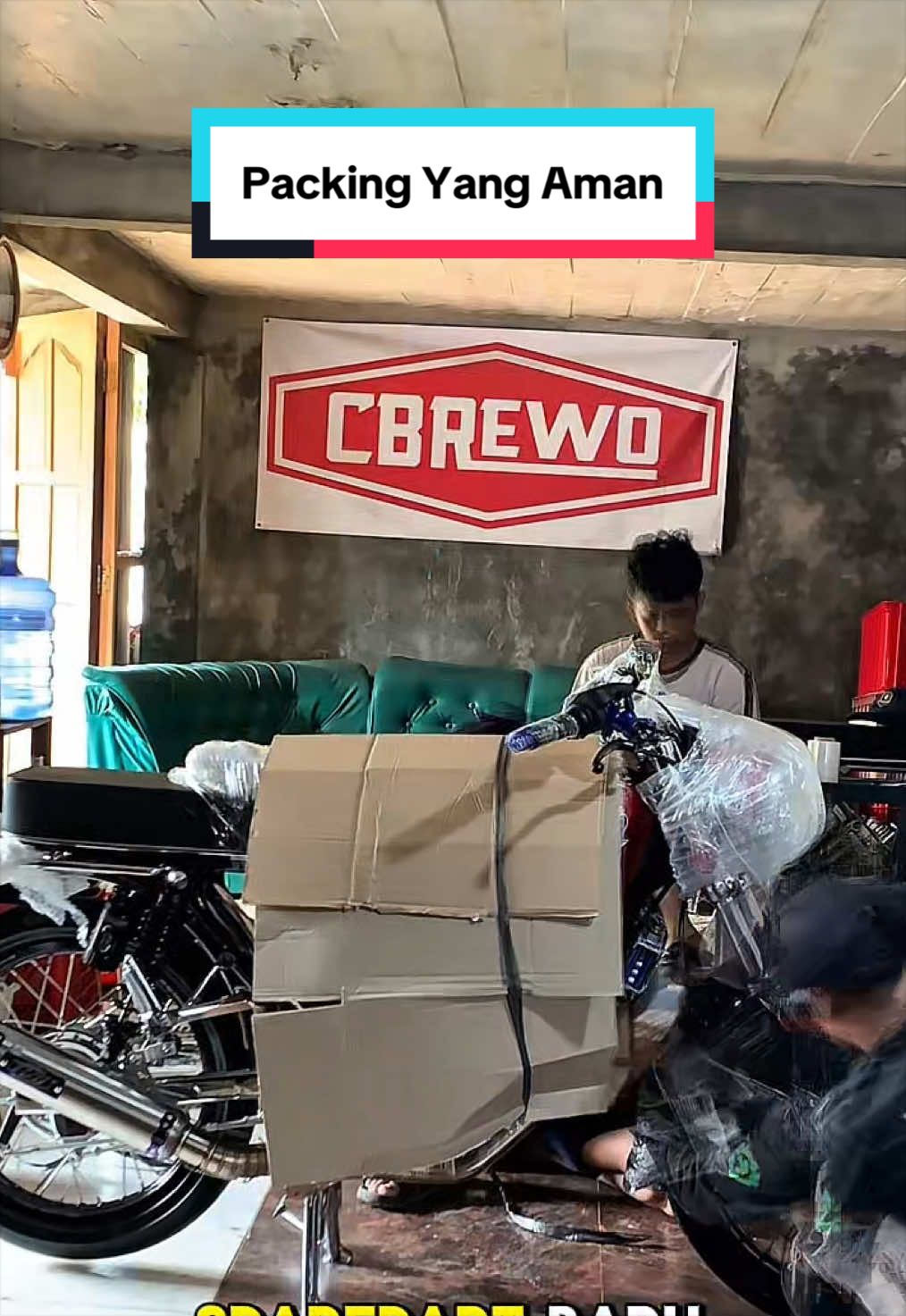 @CBREWO