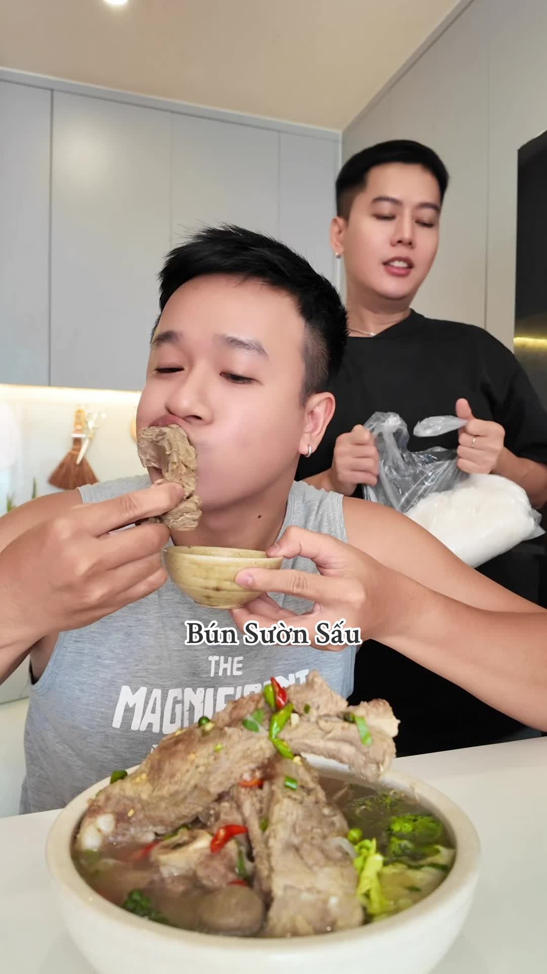 @Bon đây nè