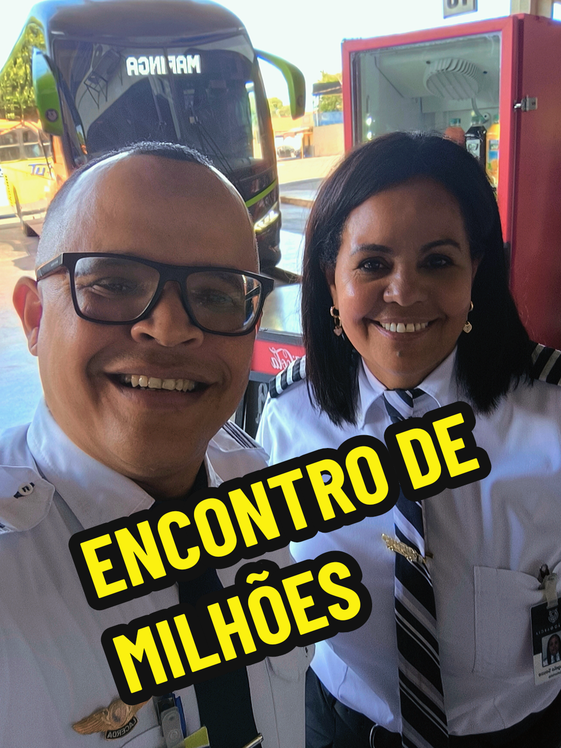 @alexbus.oficial