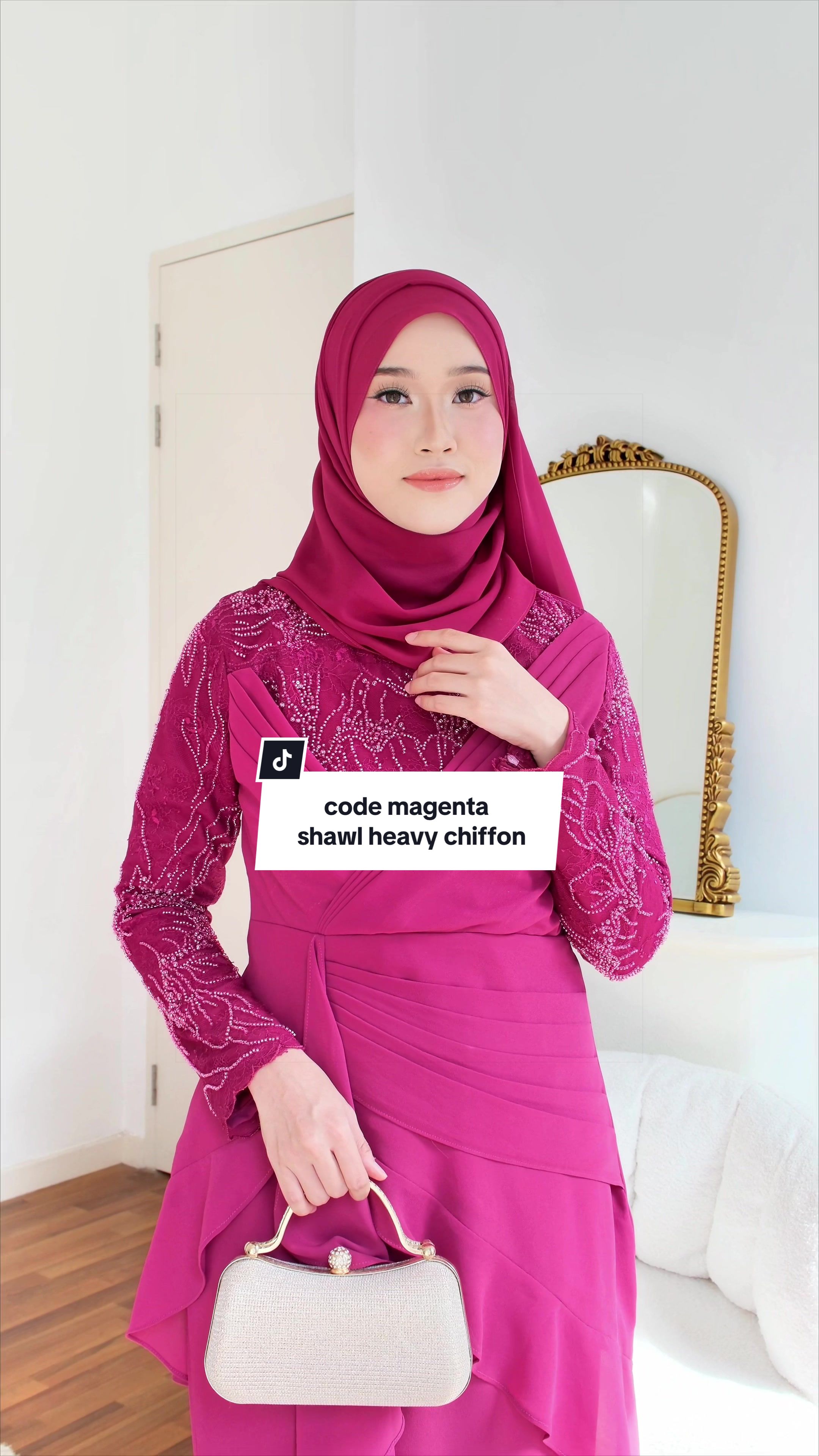 @AmyraHijab