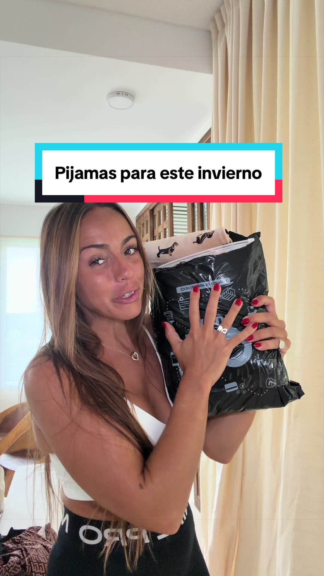 @Cande | UGC | Content Creator