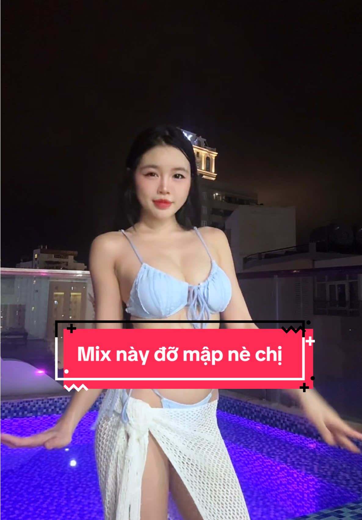 @Bikini-Trending