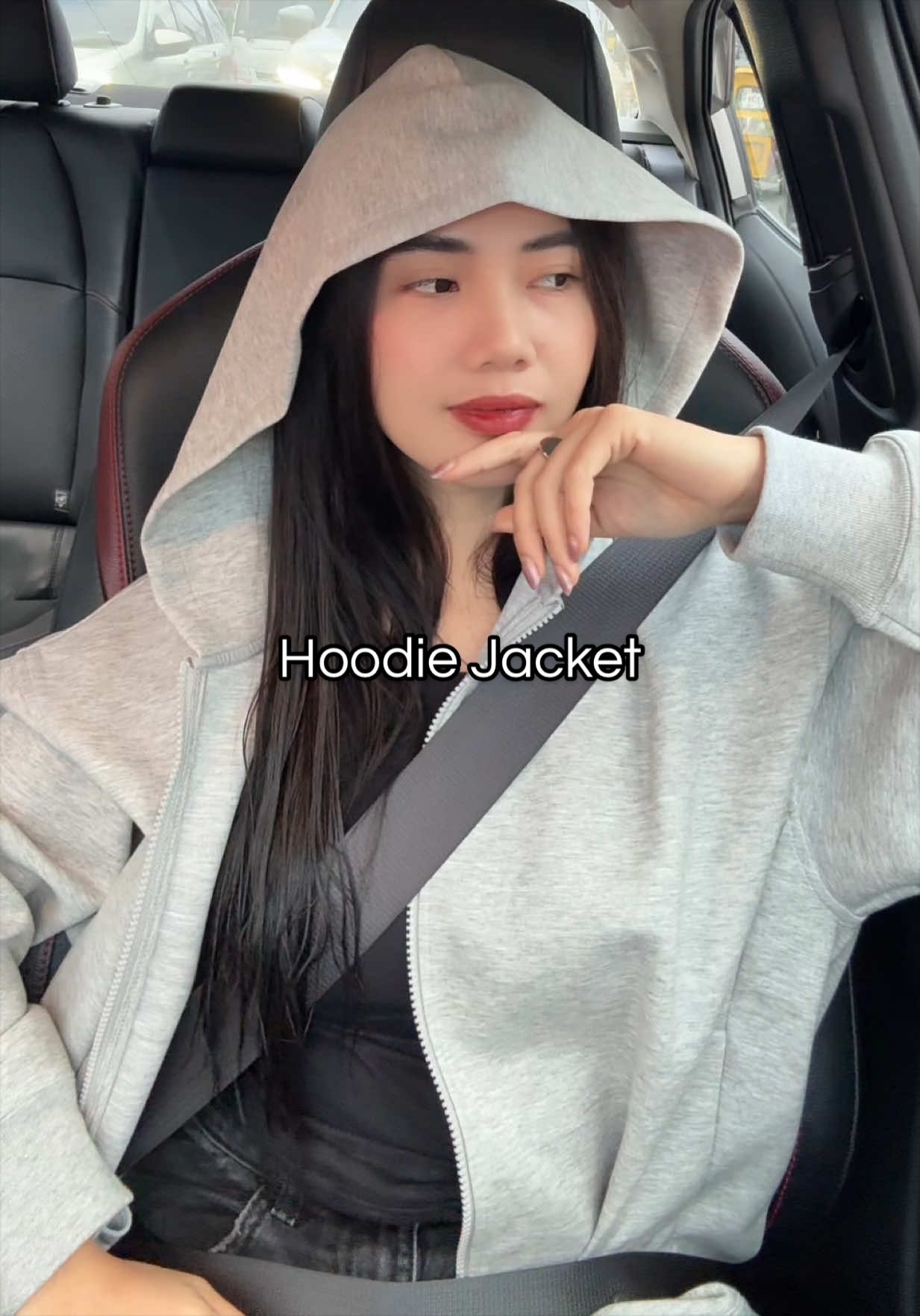 @Hazelpetipit