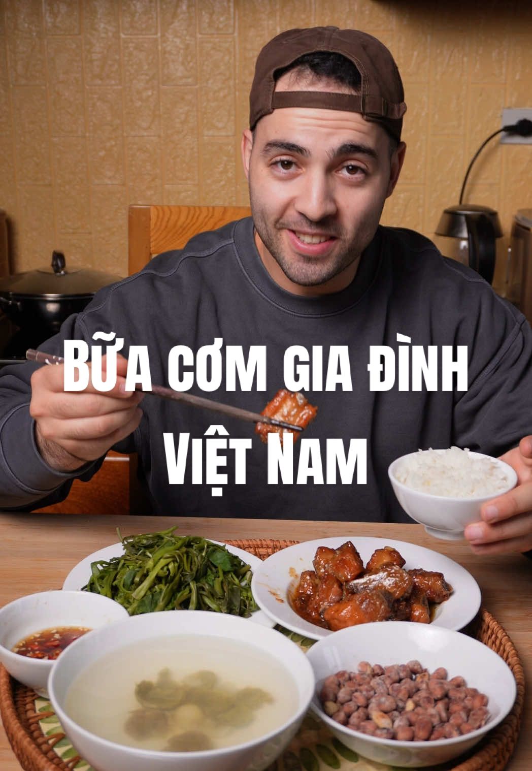 @Hamza ăn g&igrave;?