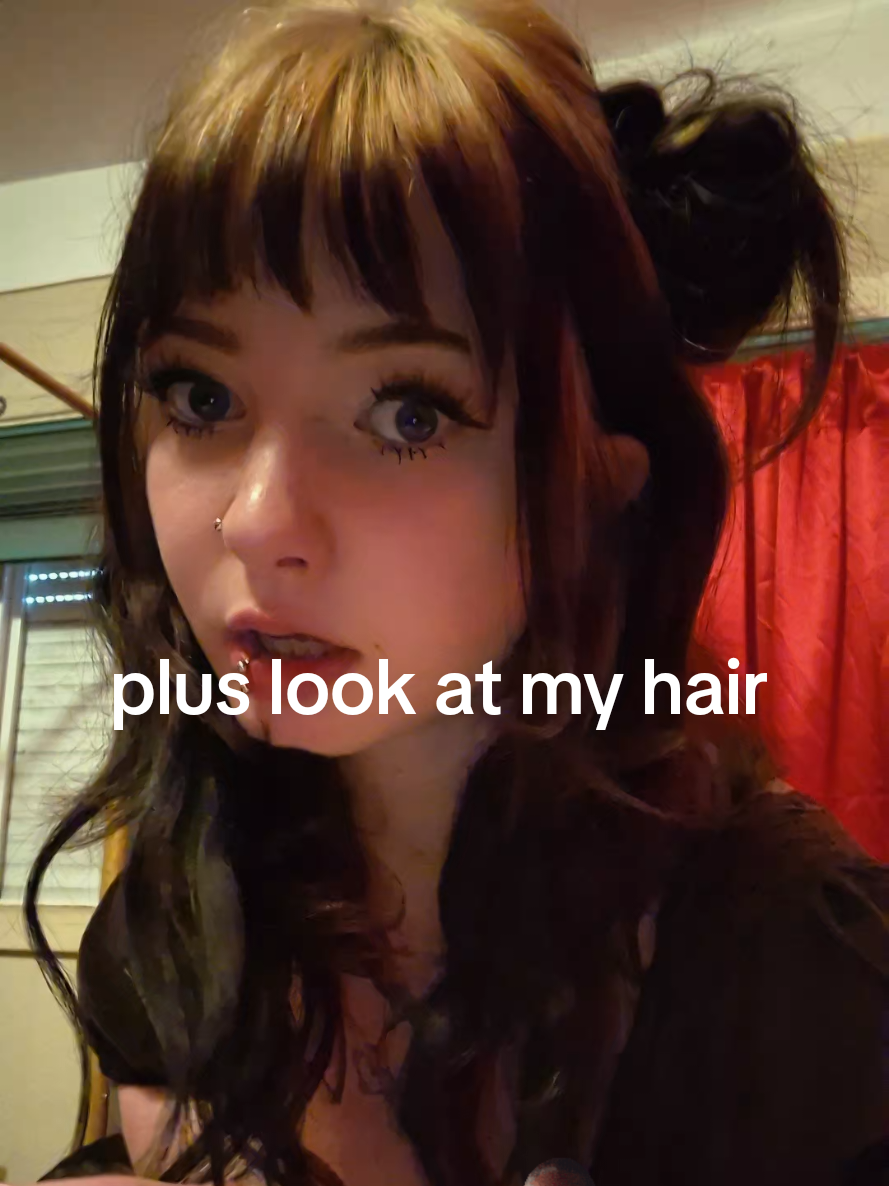 @(￣ー￣)
