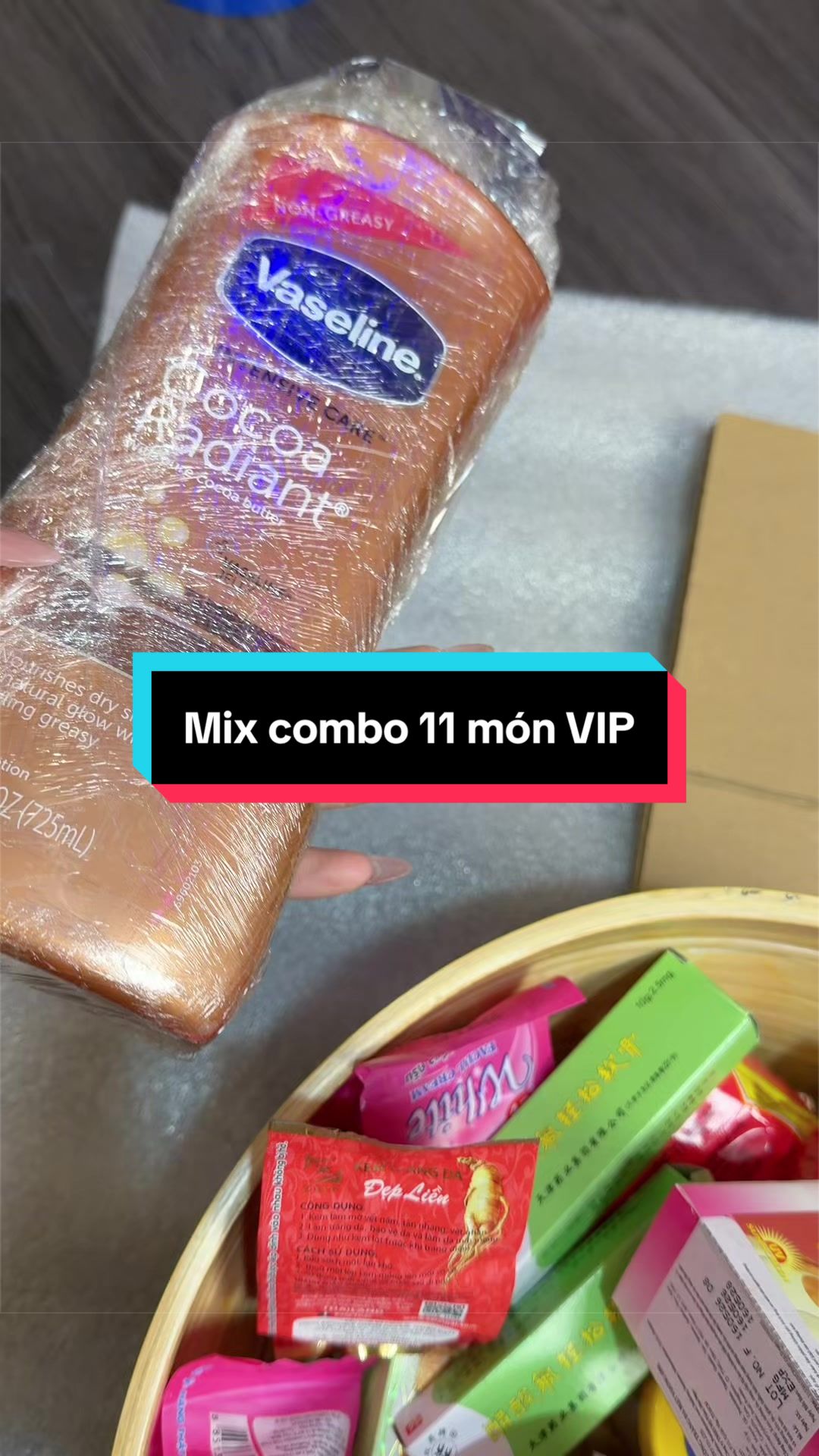 @Bà Tám Da Dẻ
