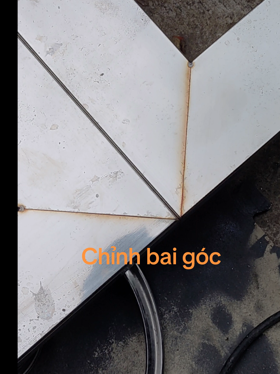 @Thợ H&agrave;n Review
