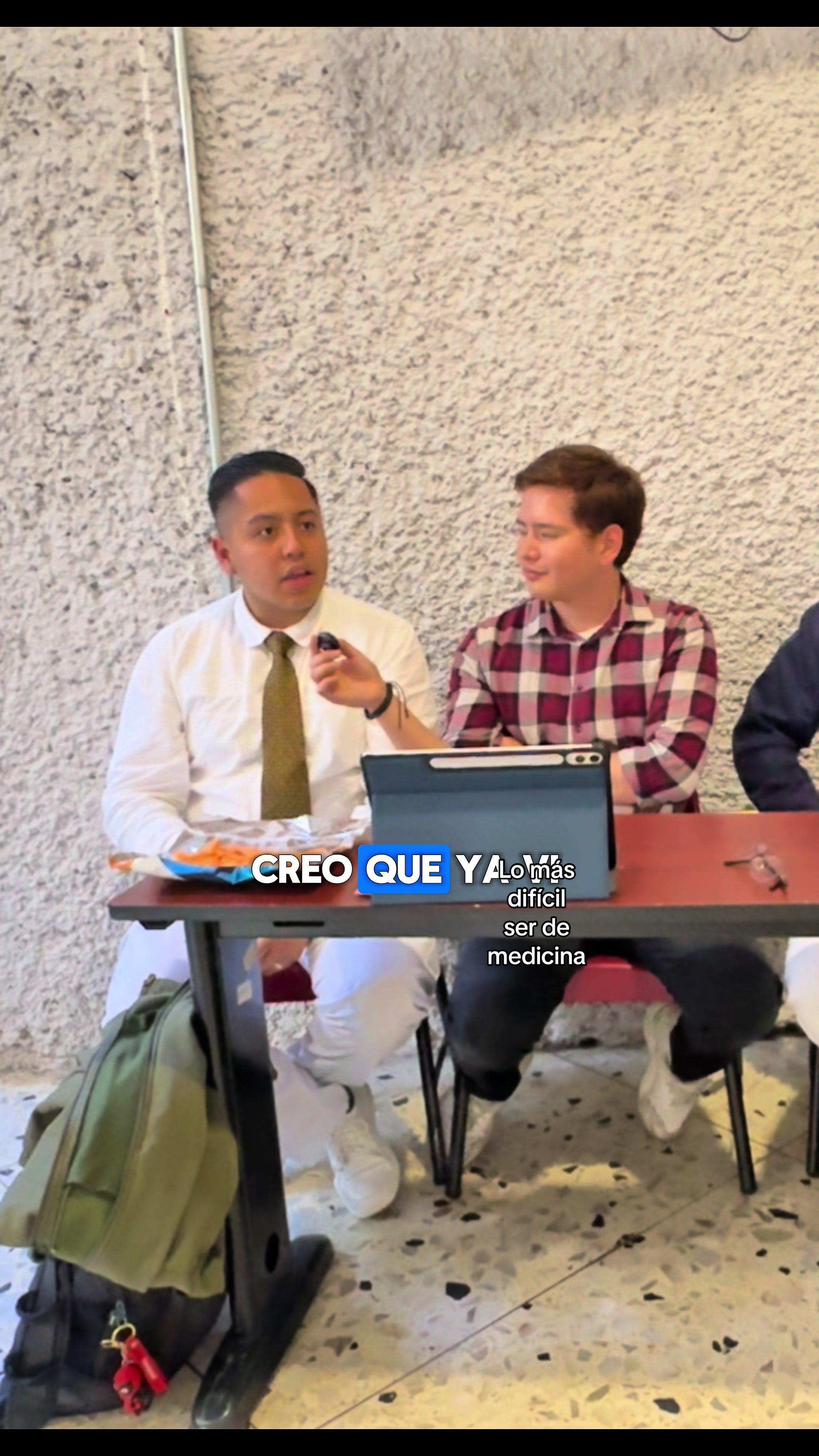 @Mauricio Ayala