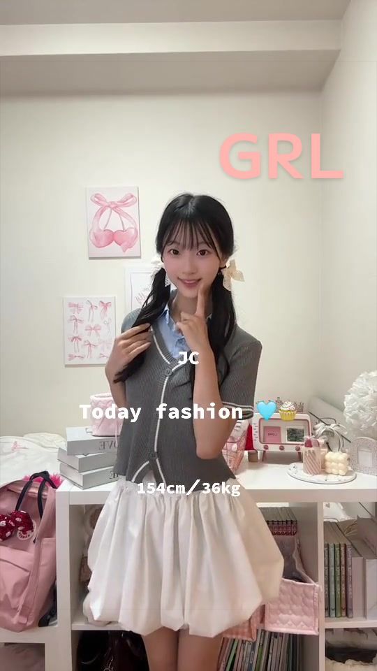 @梨杏/Ria