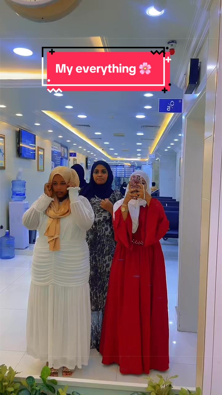 @ሙNiት🐝