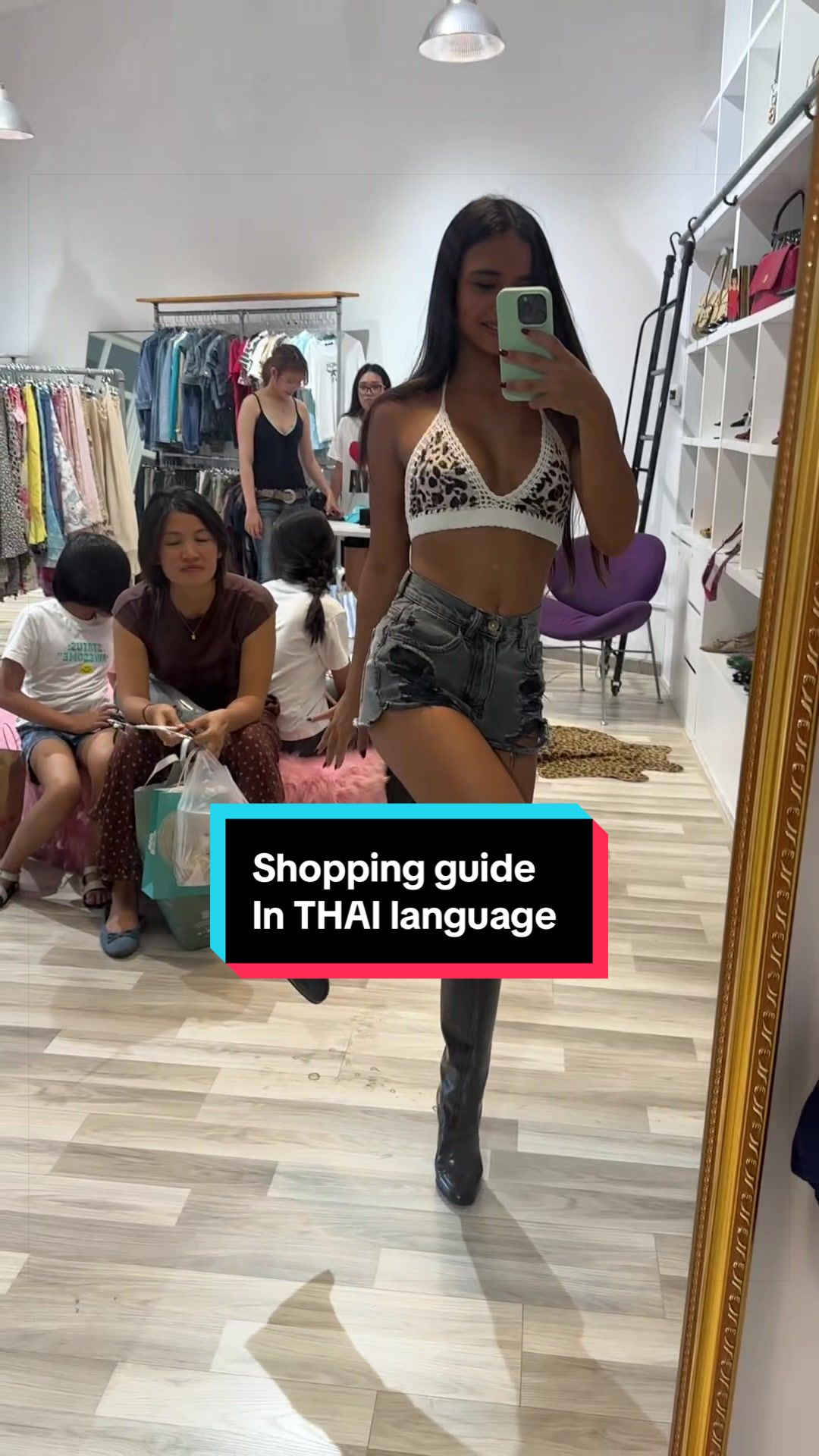 @itslararaes