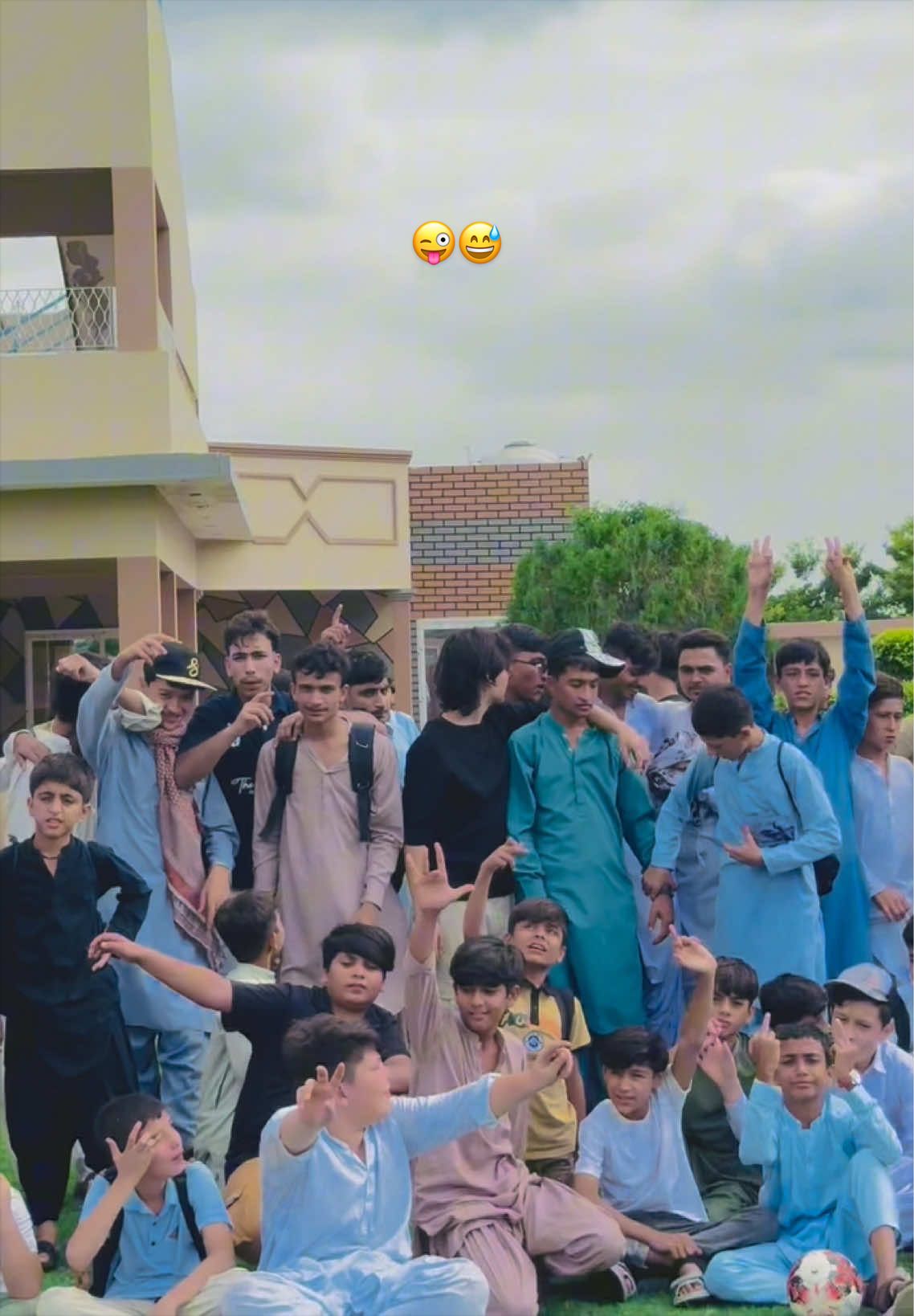 @«AYAN.BaDsHa»😈