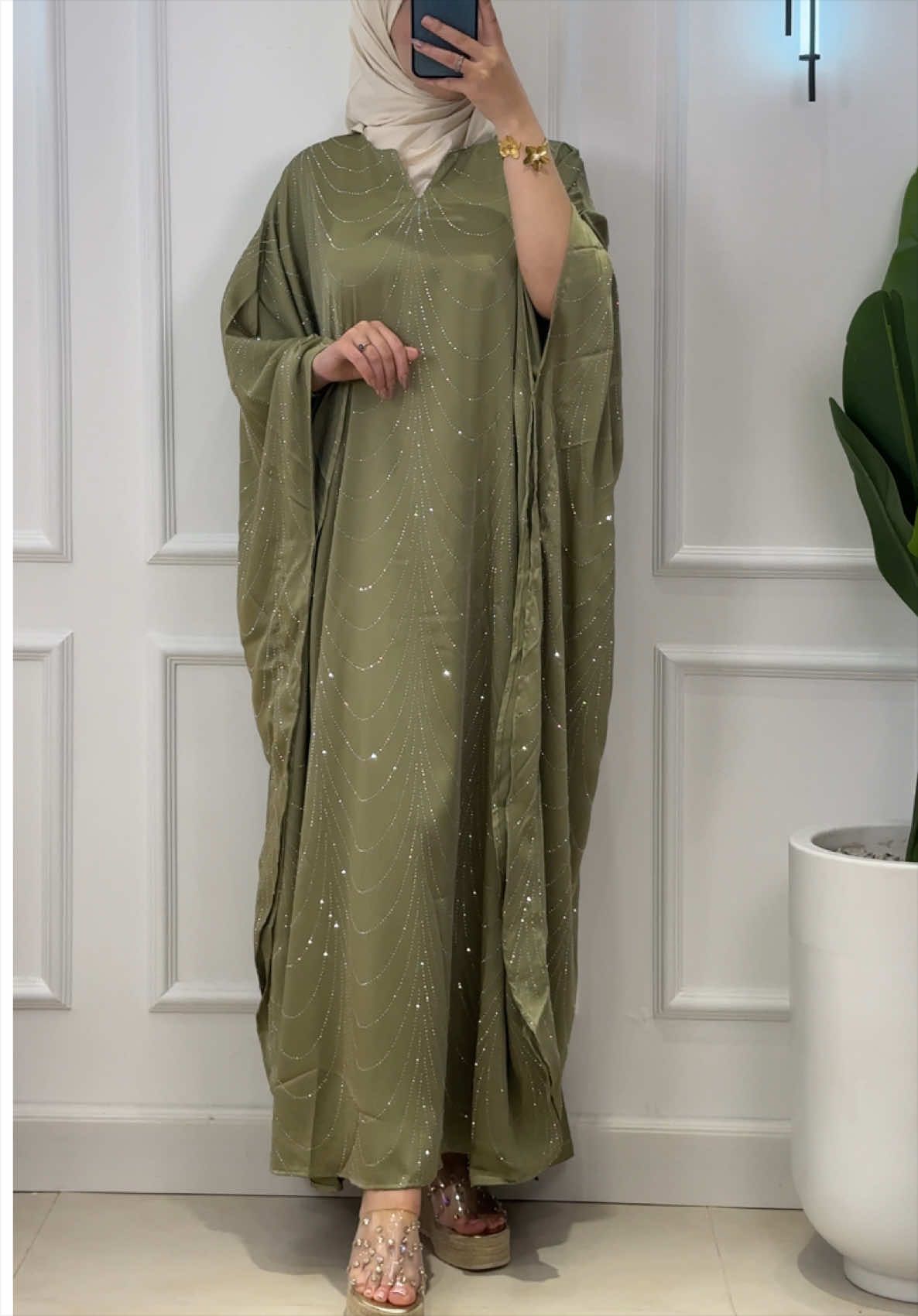 @modareina collection