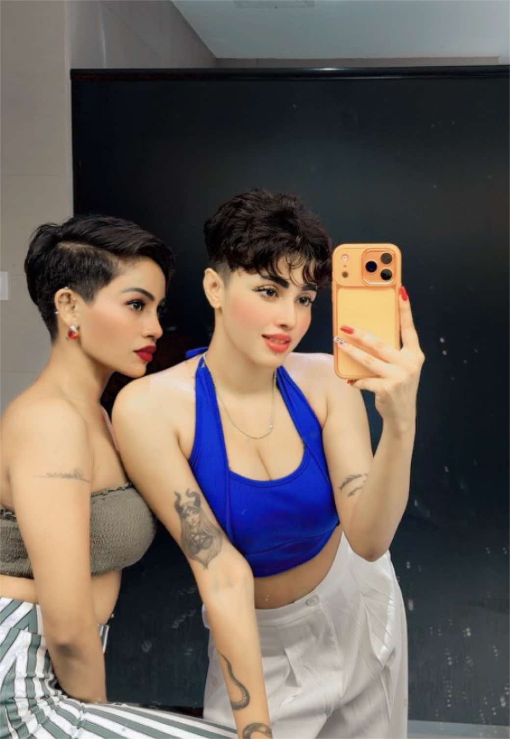 @D7 👠 𖣂︎