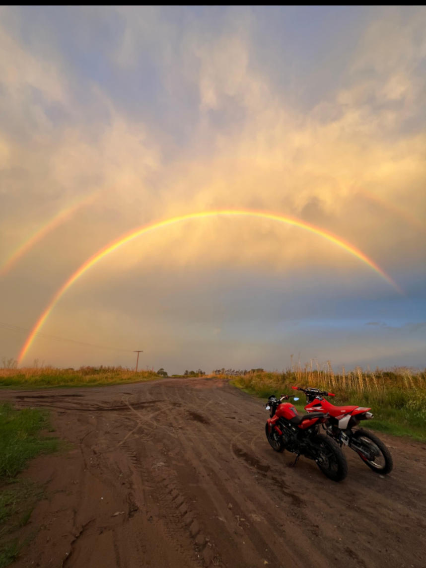 @Dylan.🌪🏍🚗