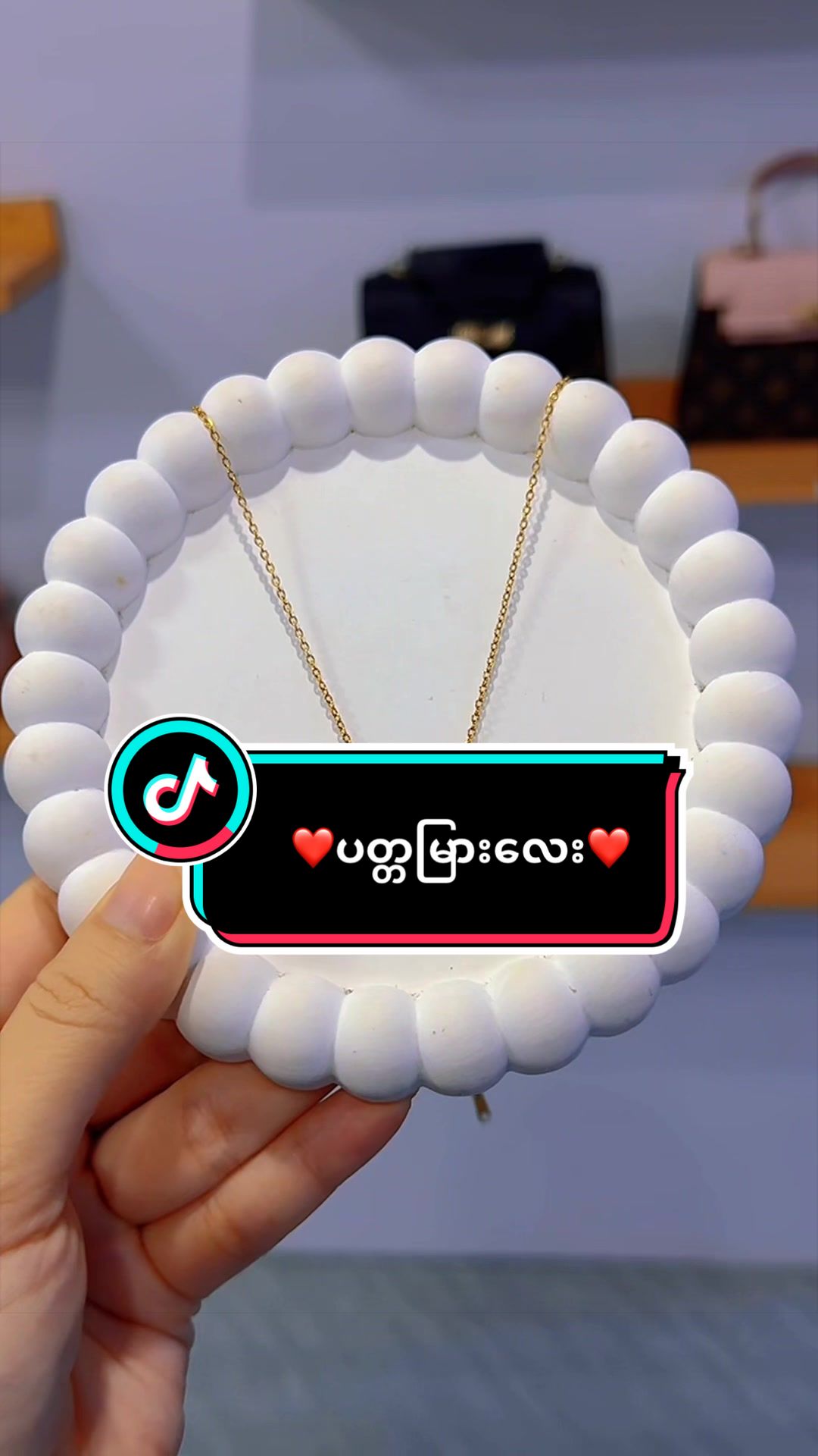 @Accessories Paradise