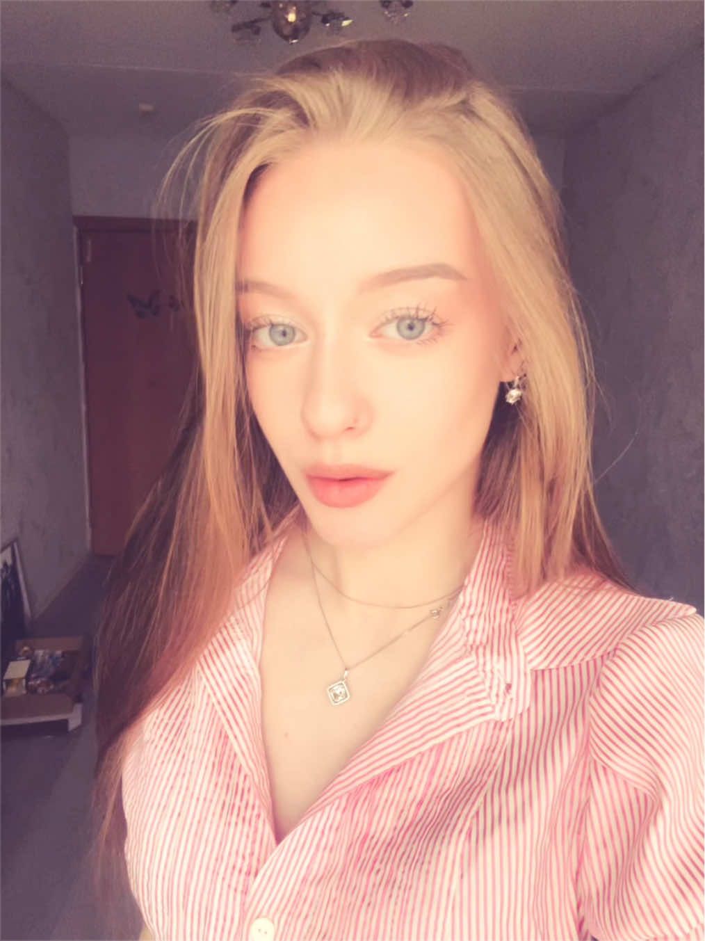 @~Викуля~💋