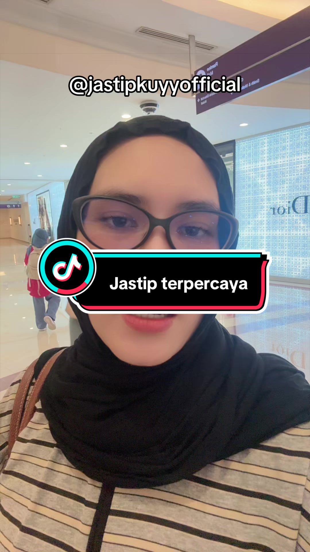 @Icabeee_