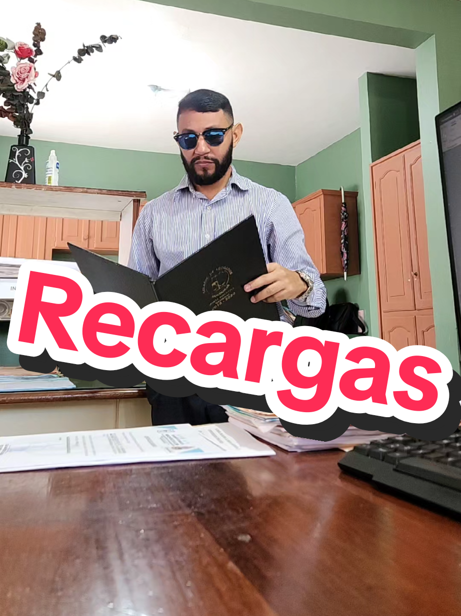 @&Aacute;ngel F&uacute;nez ✨️