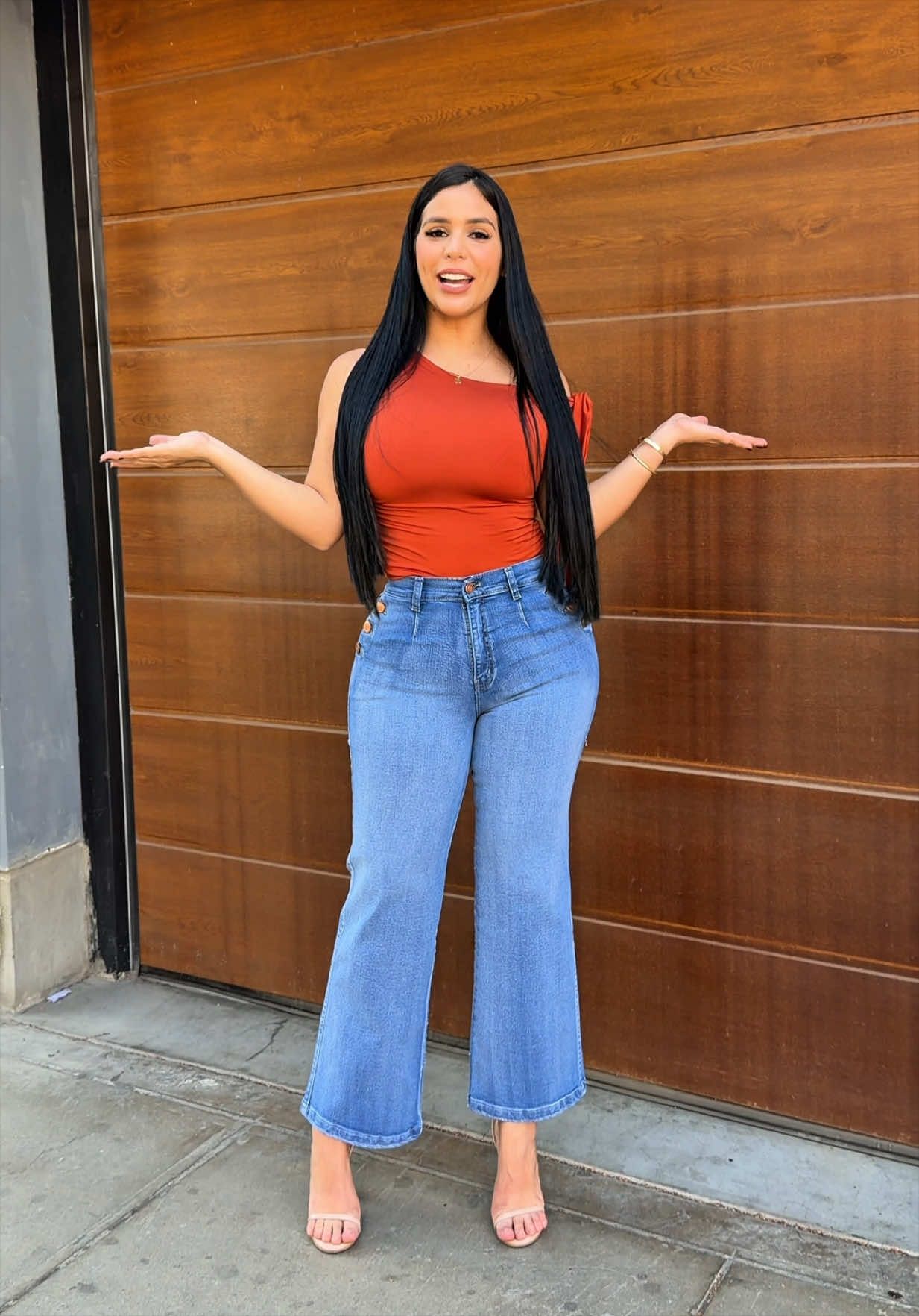 @kirajeans.peru