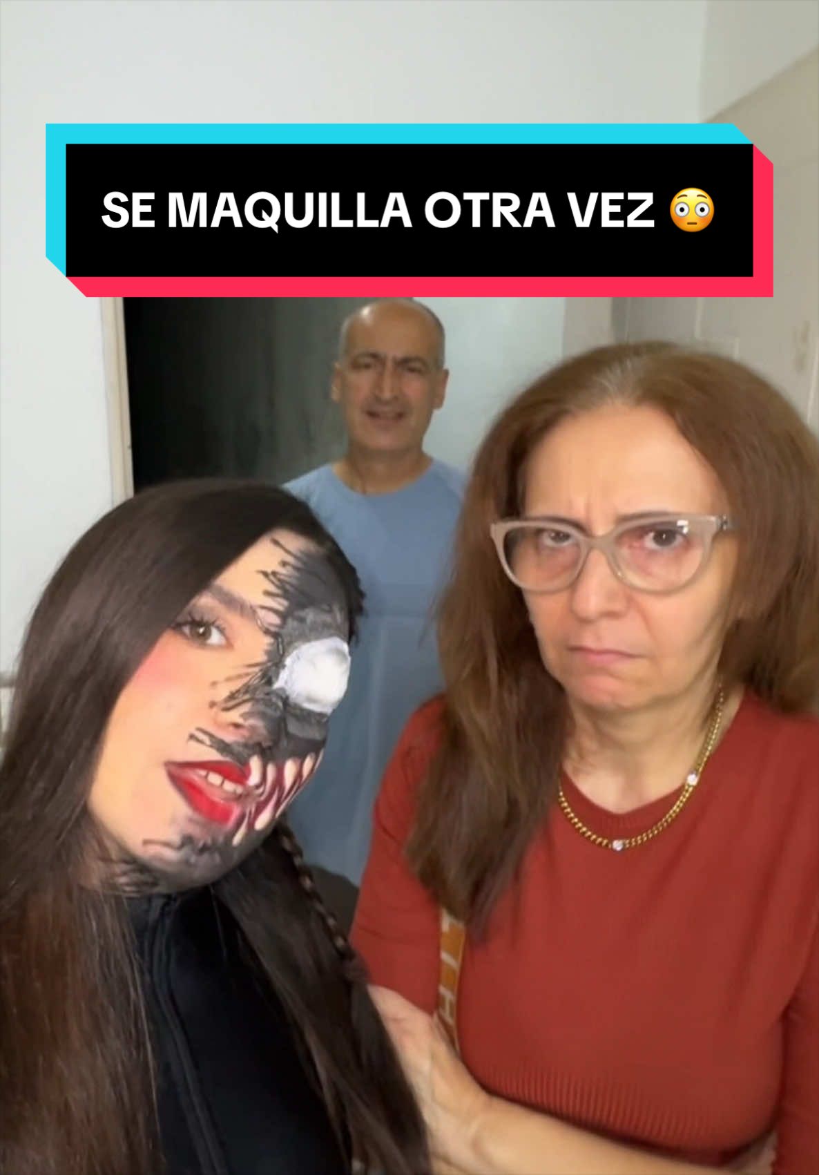 @Janinalchair