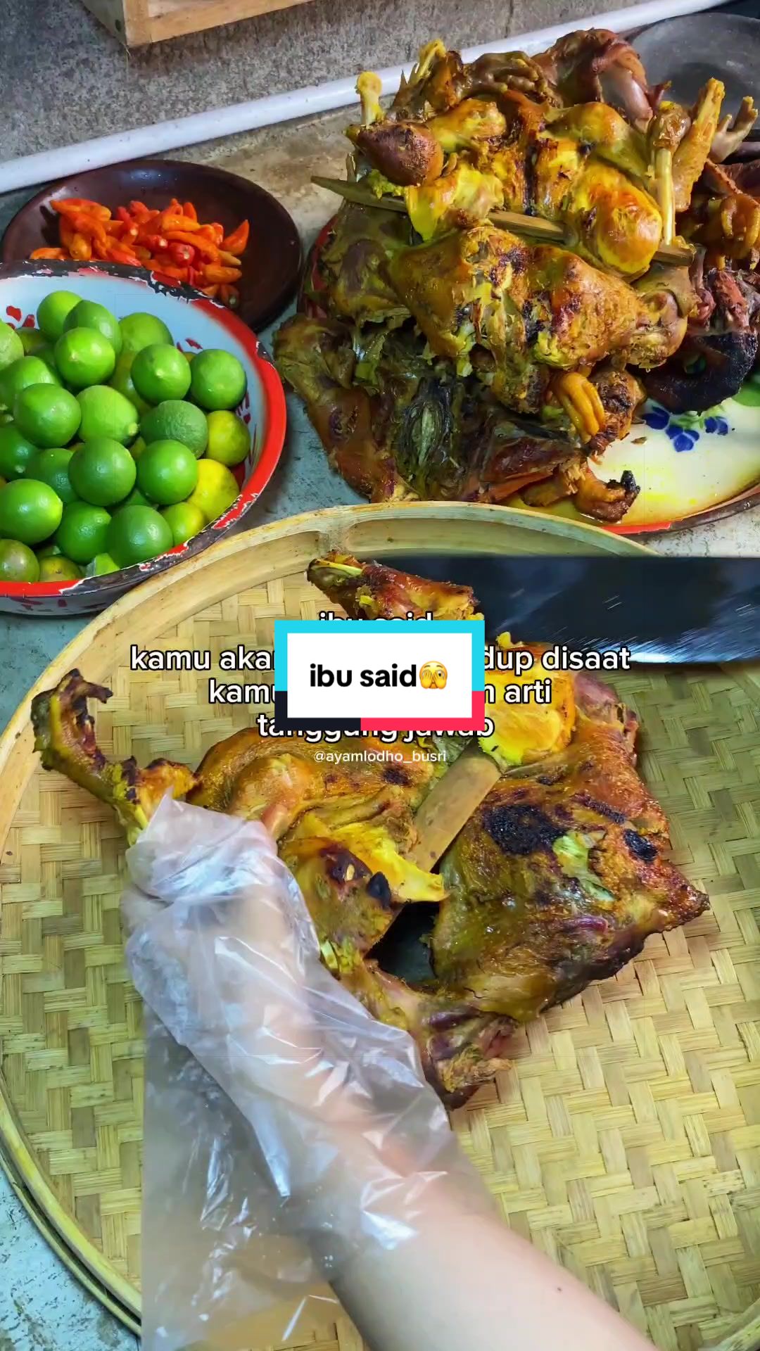 @Ayam Lodho Bu Sri