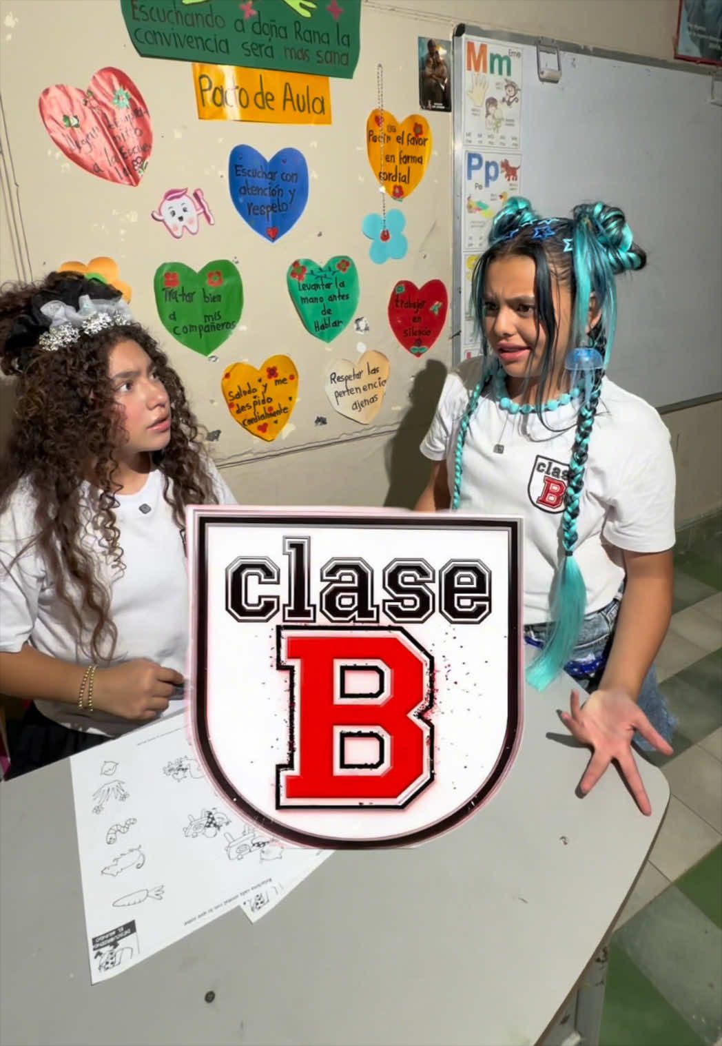 @azulaclaseb