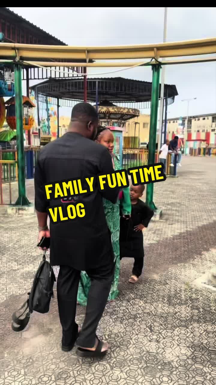 @Celebrity_momandson