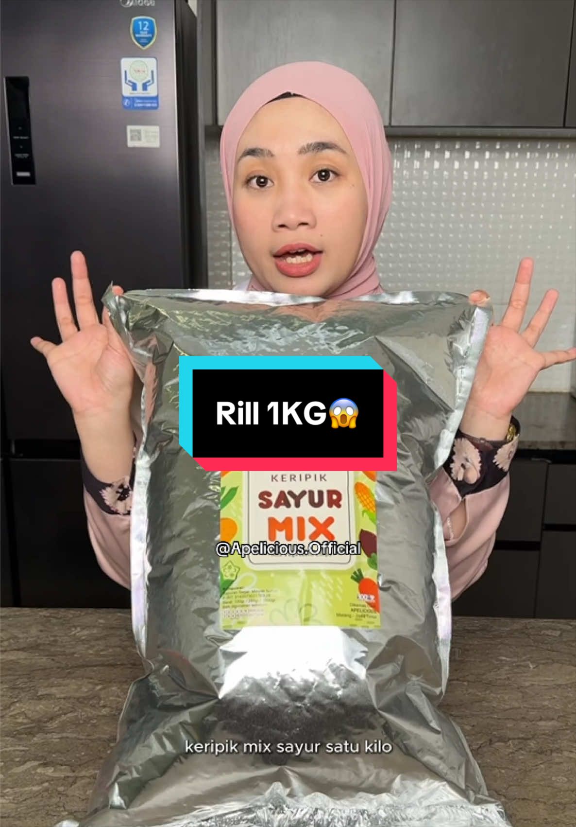 @APELICIOUS OFFICIAL
