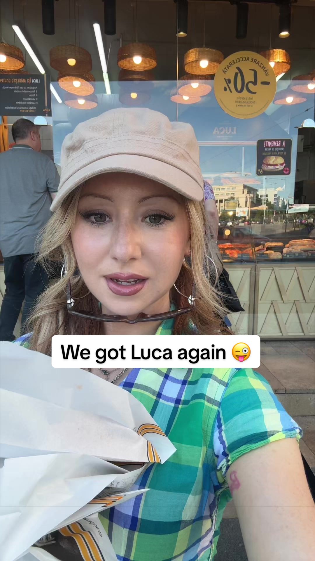 @Sarah Chio