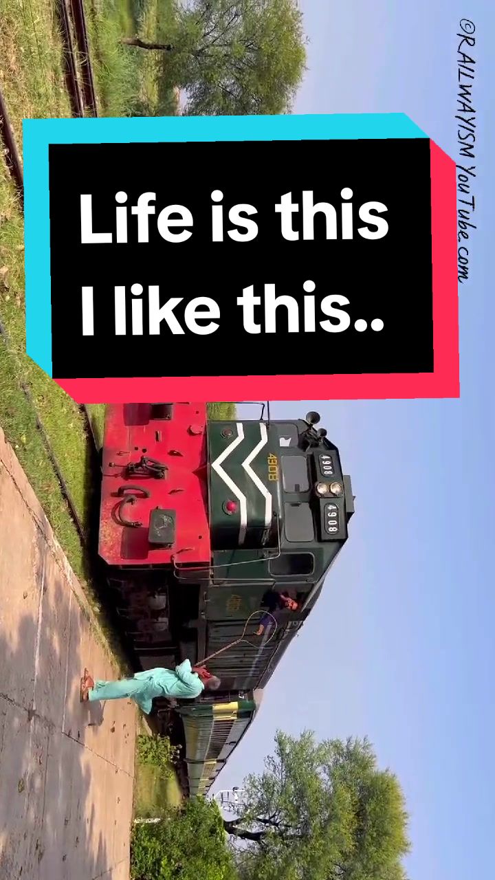 @RAILWAYISM