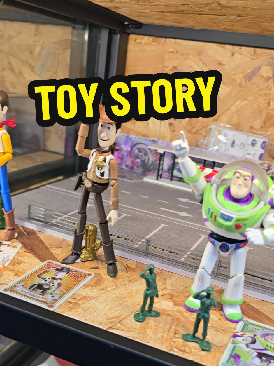 @RoToys