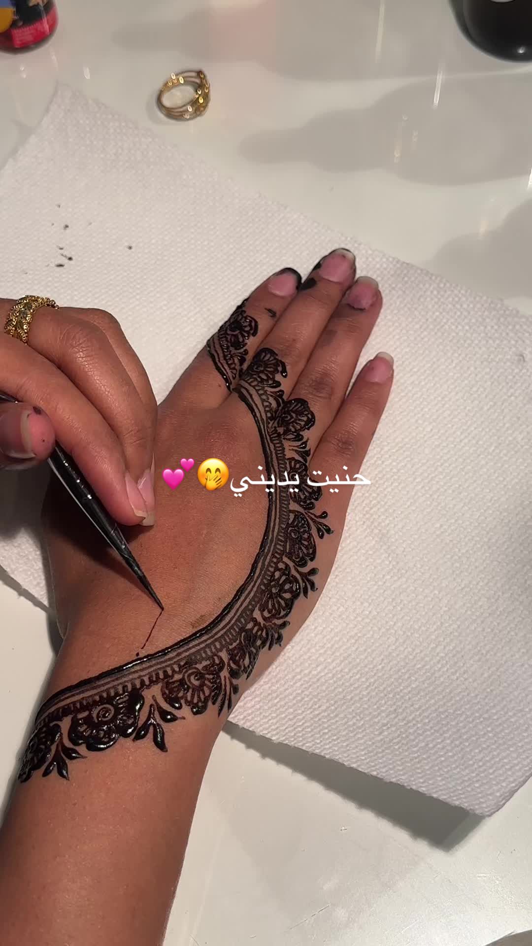 @ليلى