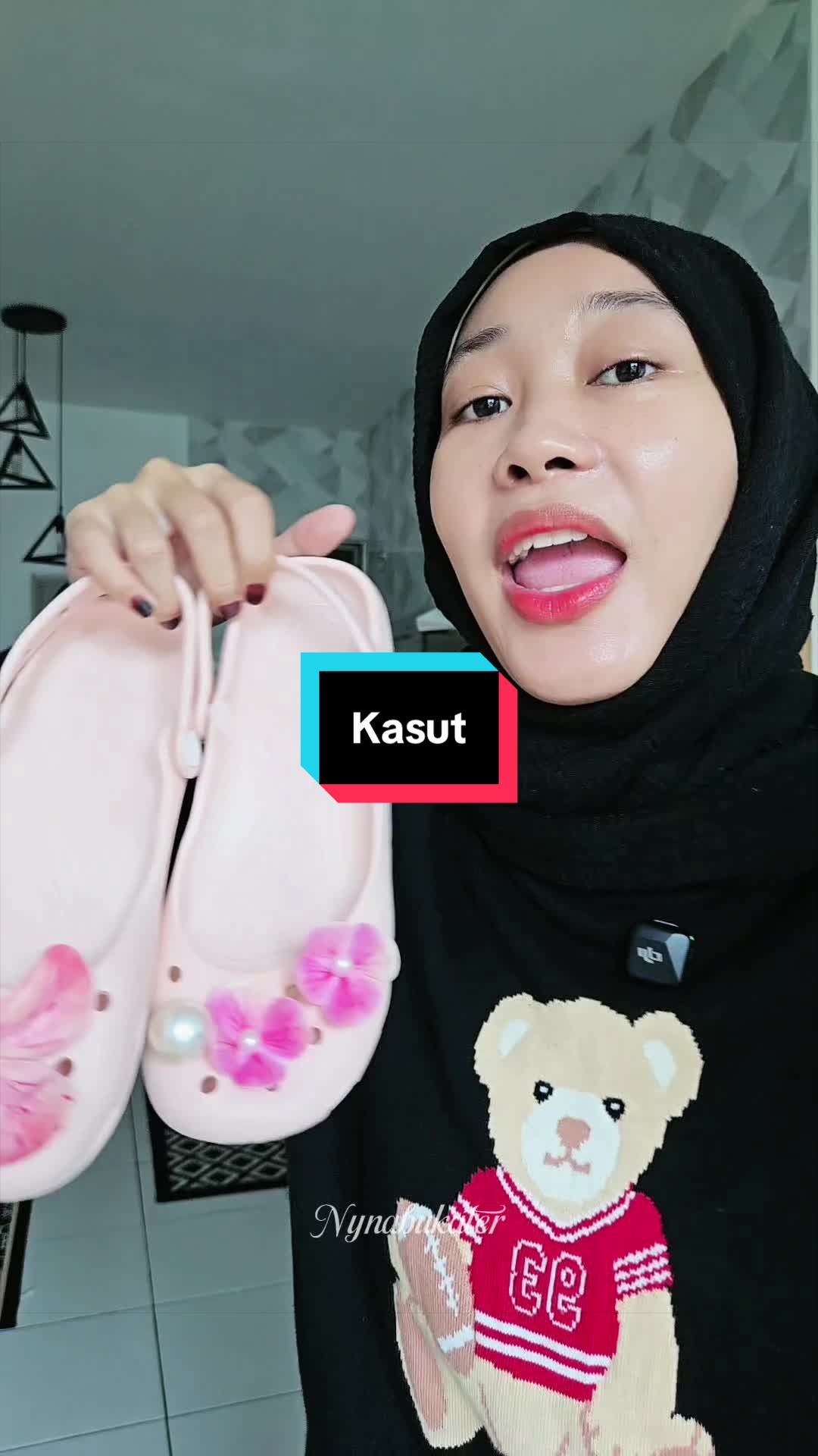 @Nynabukater