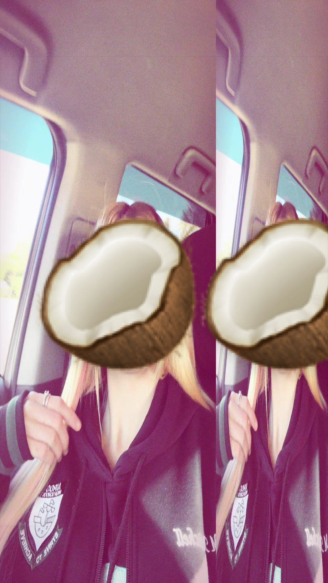@🥥
