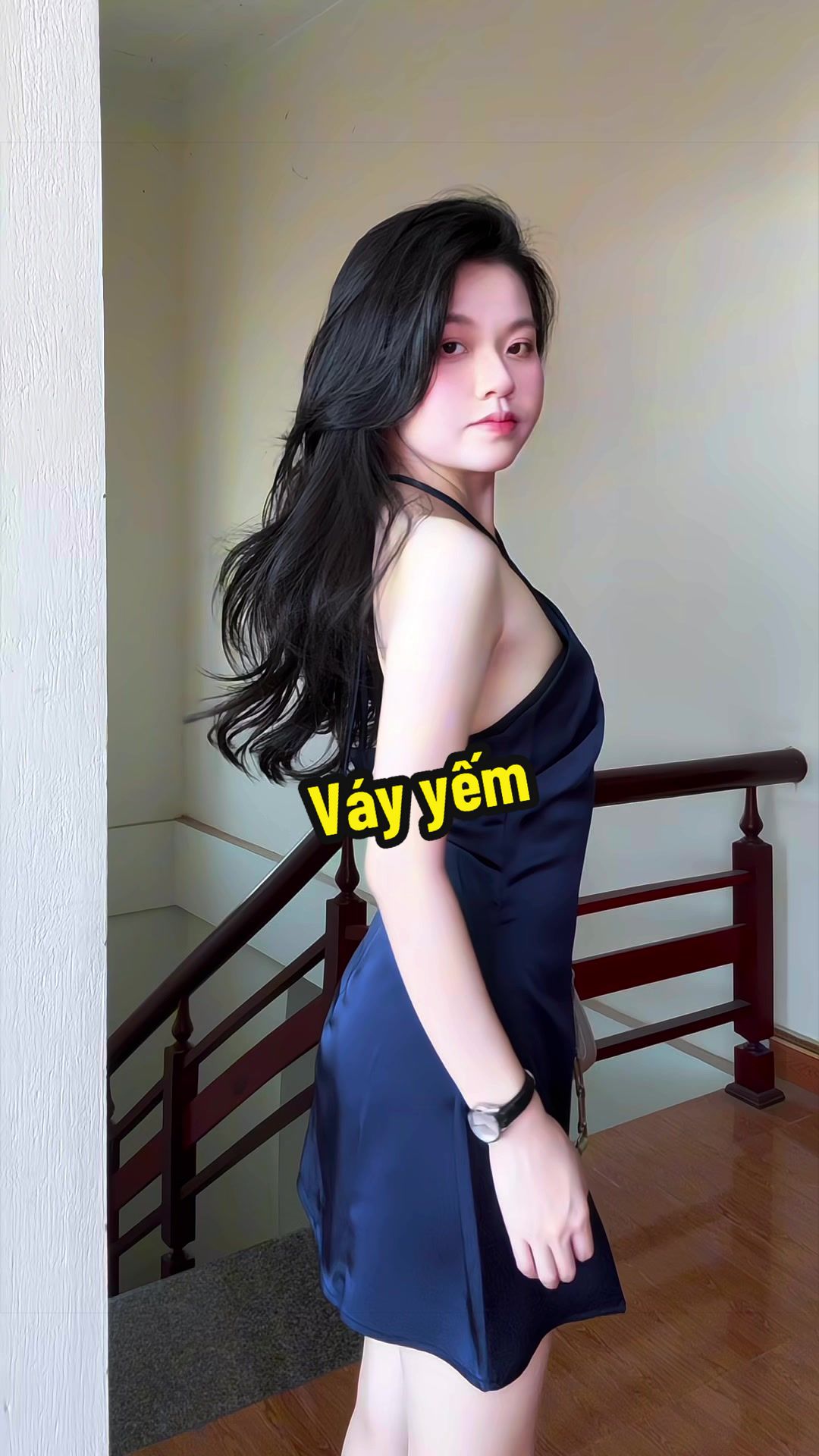@Hằng t&uacute;n 👻