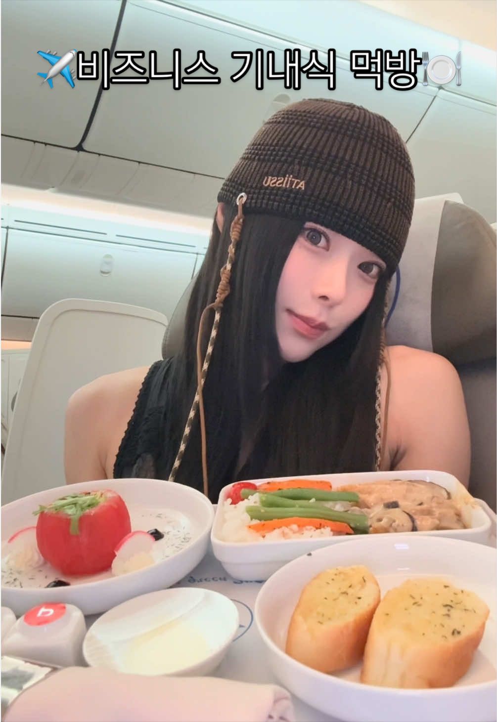 @🍒RINI 예린🐱
