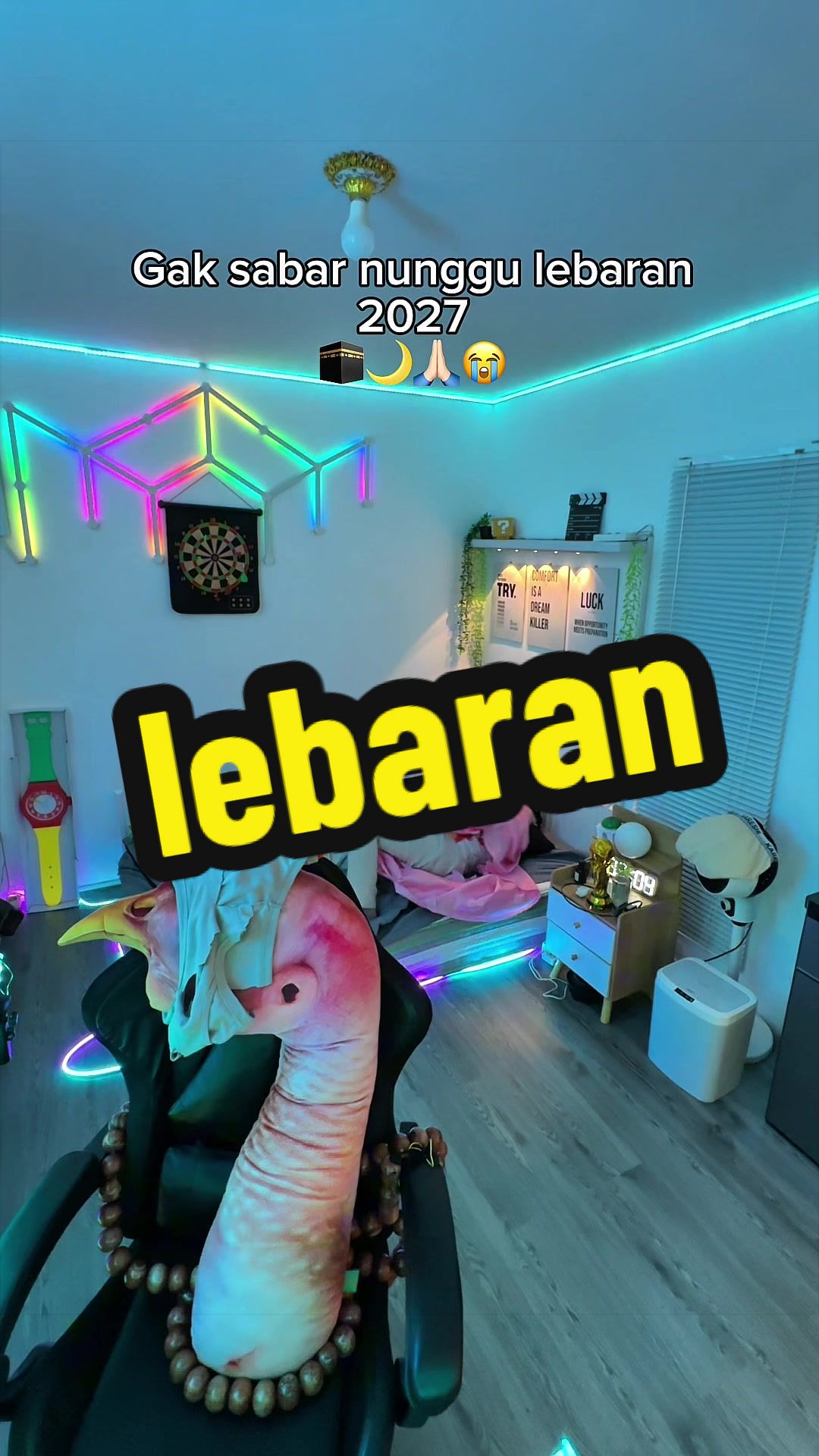 @Kamar Aesthetic