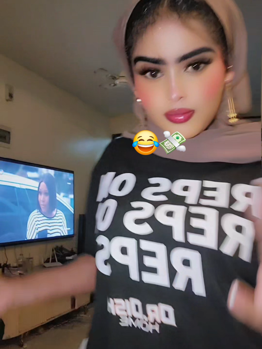 @officialqueencute ✅️😍😌🤑🥂