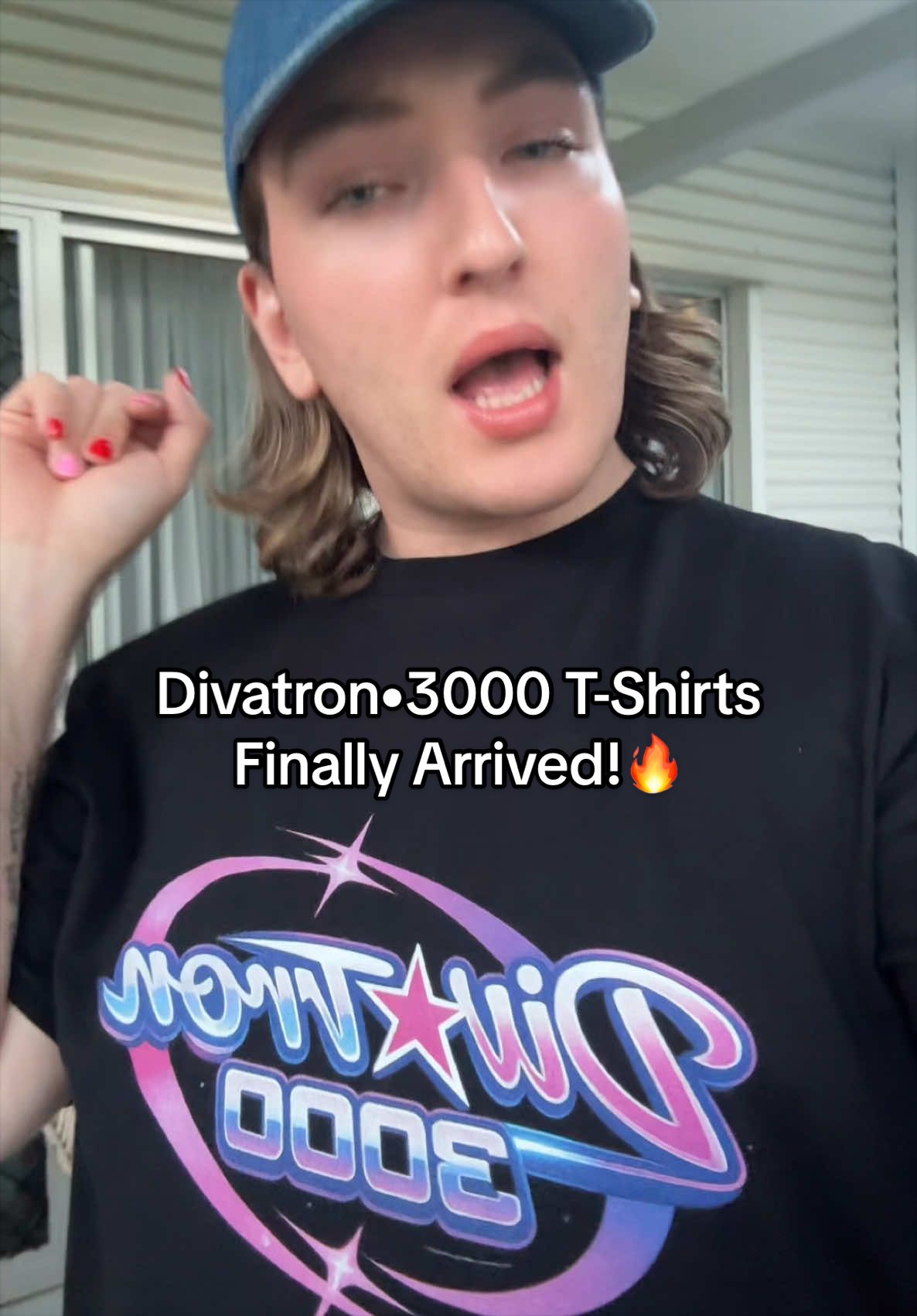 @divatron.3000