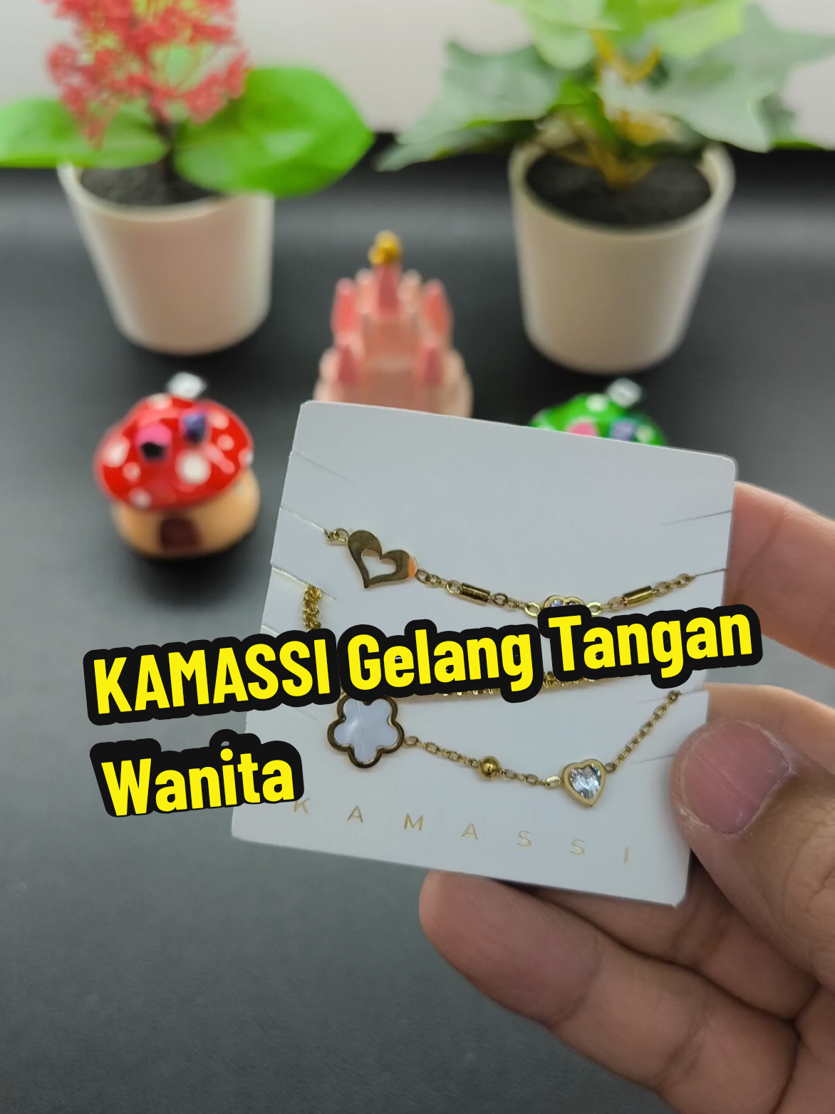 @FashionForUshop