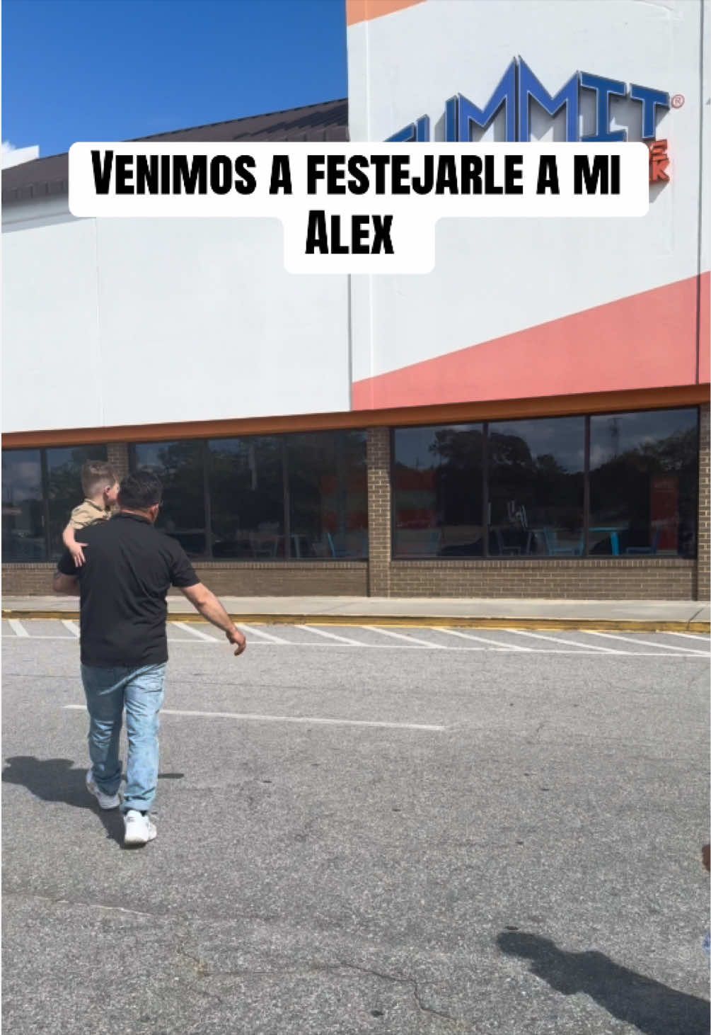 @Monse García ✨