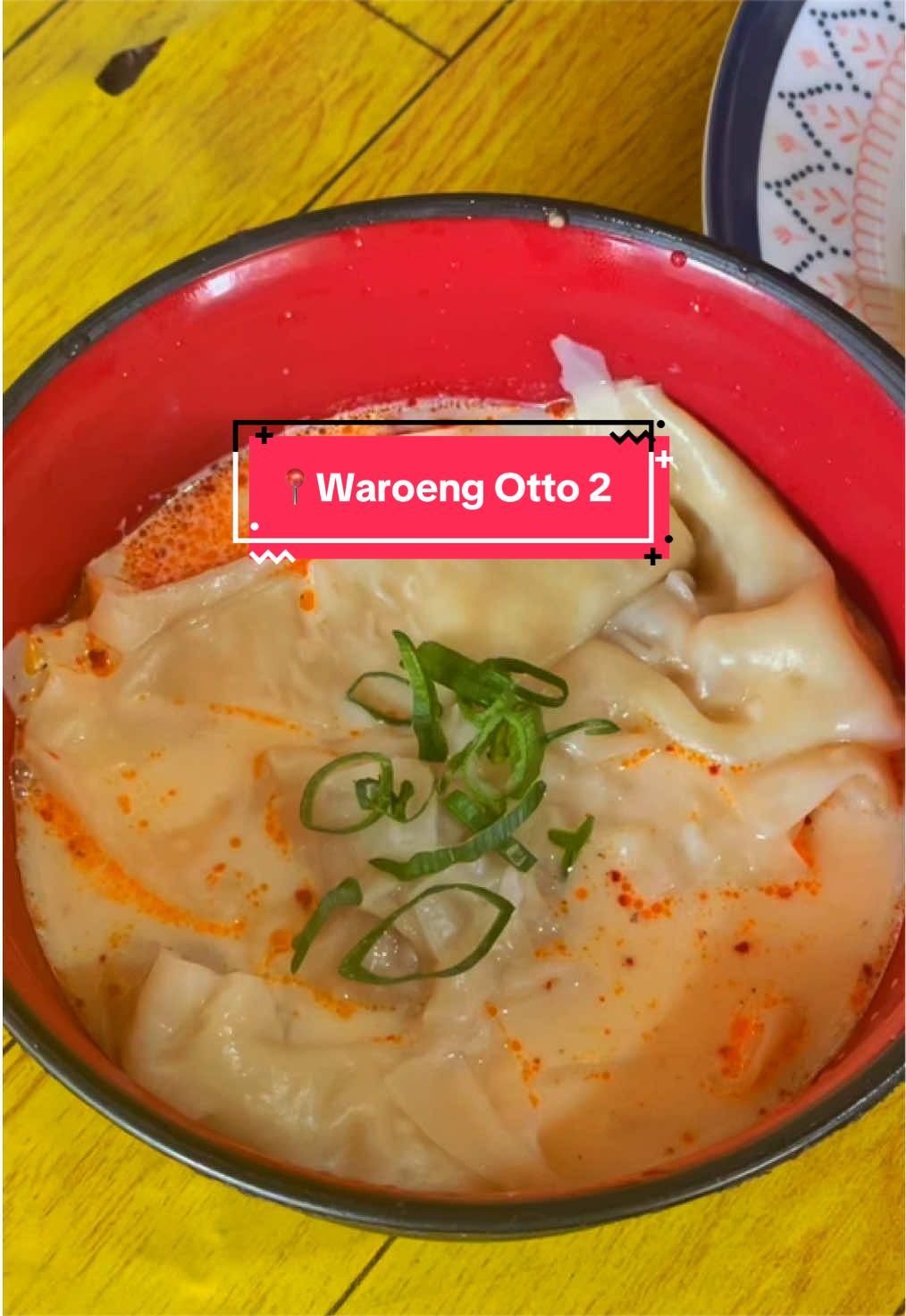 @MIE & WONTON CHILI OIL SMBJ