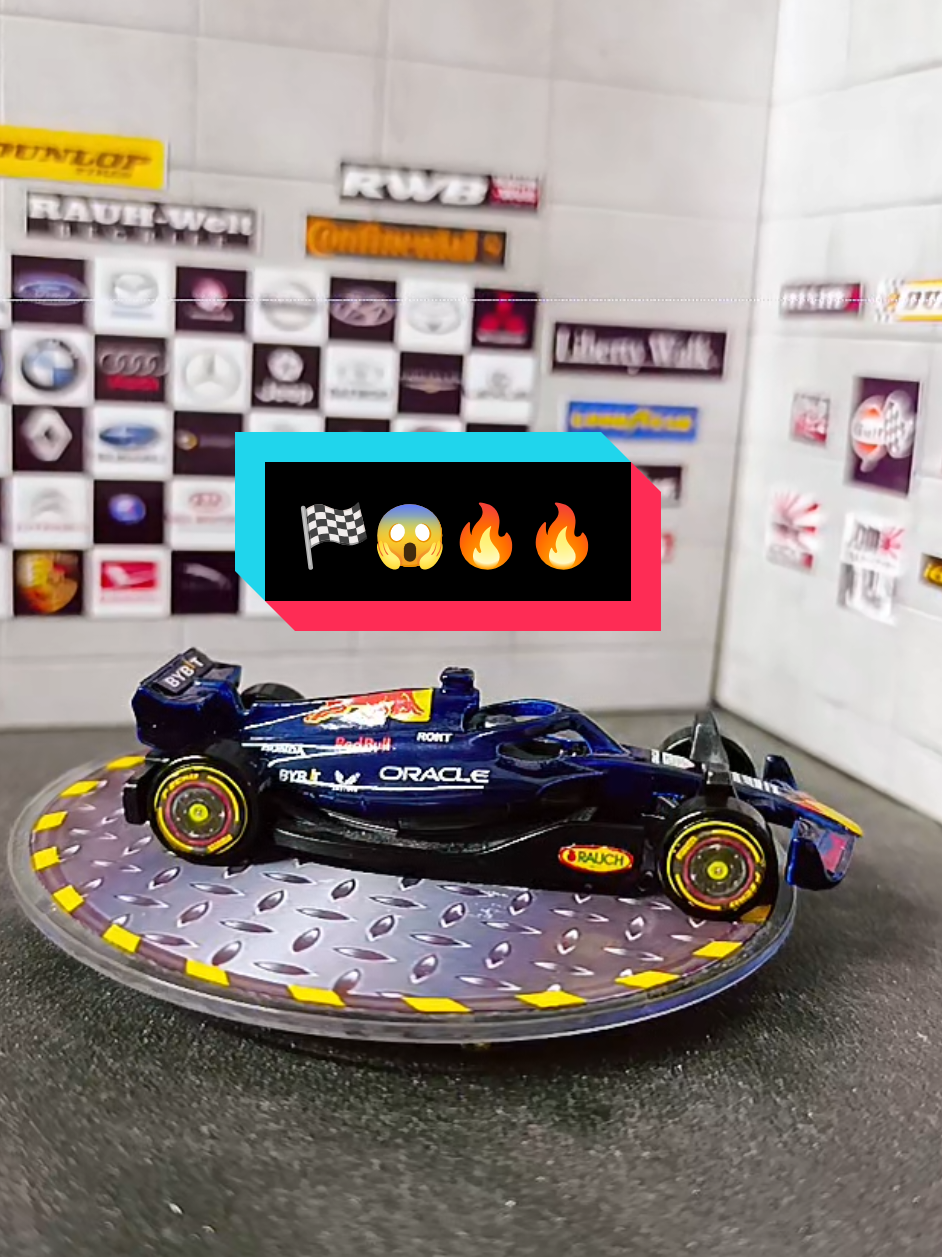 @DF DIORAMAS