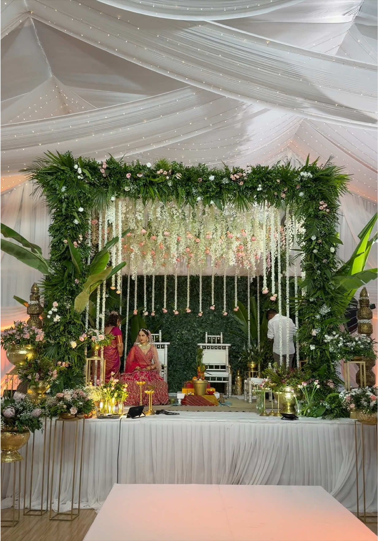 @kameliathefloraldesigner