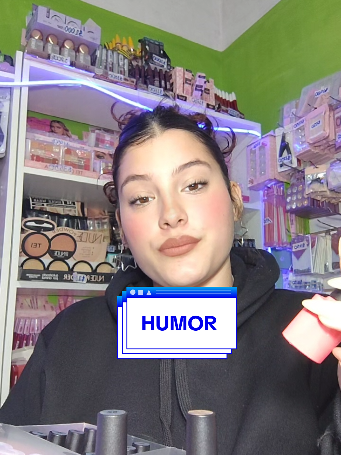 @Romina